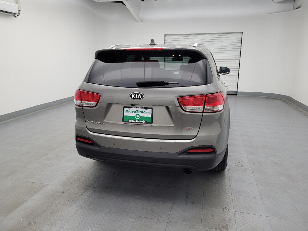 2016 Kia Sorento in Louisville, KY 40258 - 2465861 7