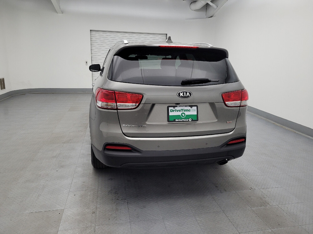 2016 Kia Sorento in Louisville, KY 40258 - 2465861 6