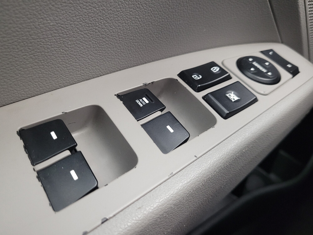 2017 Hyundai Elantra in Highland, IN 46322 - 2466007 27