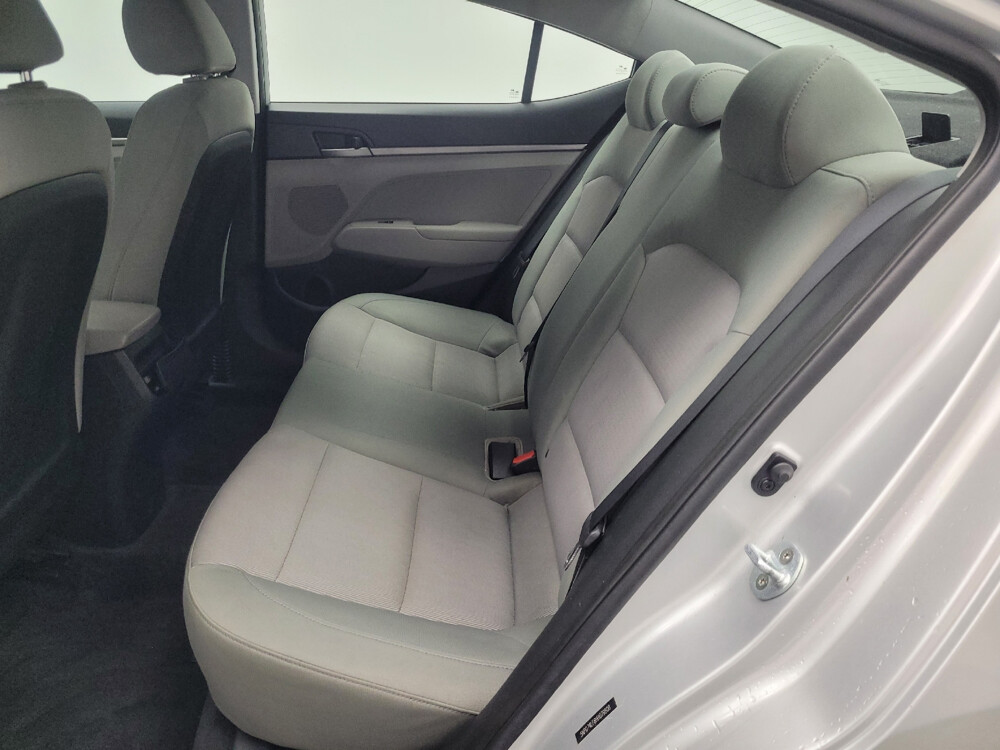 2017 Hyundai Elantra in Highland, IN 46322 - 2466007 18