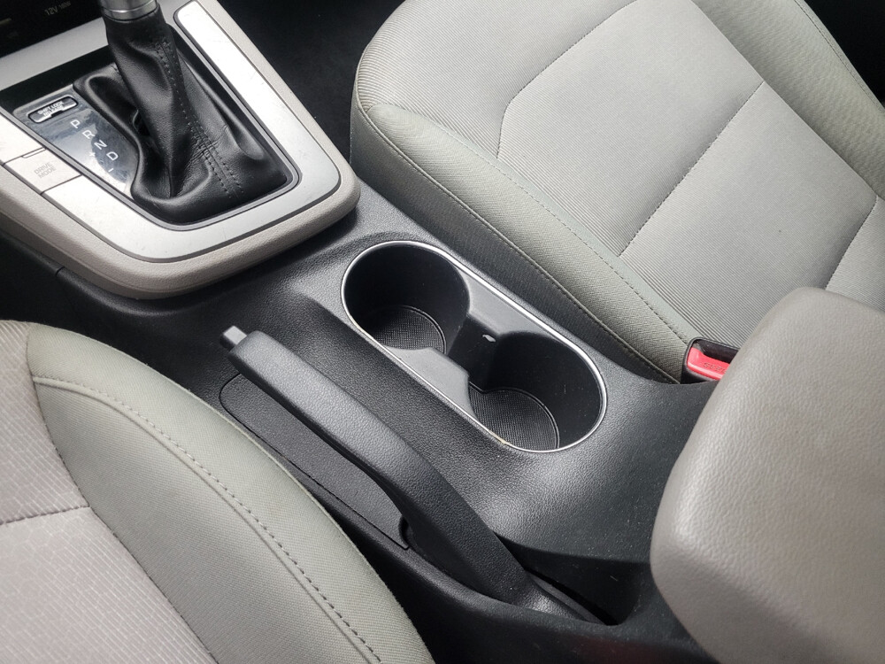 2017 Hyundai Elantra in Highland, IN 46322 - 2466007 26