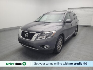 2015 Nissan Pathfinder in Gainesville, FL 32609