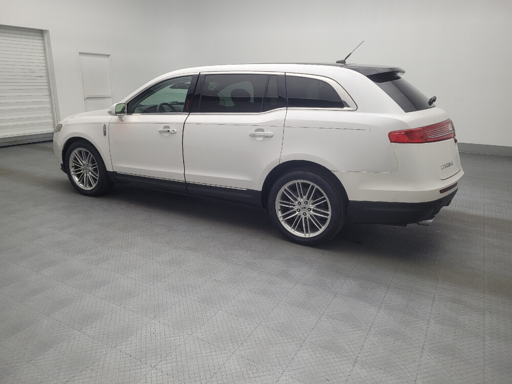 2013 Lincoln MKT in Hialeah, FL 33014 - 2466085 3
