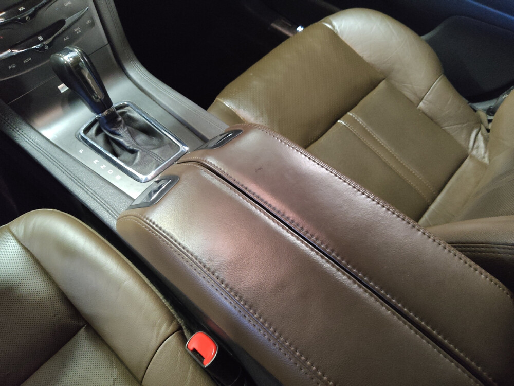 2013 Lincoln MKT in Hialeah, FL 33014 - 2466085 26