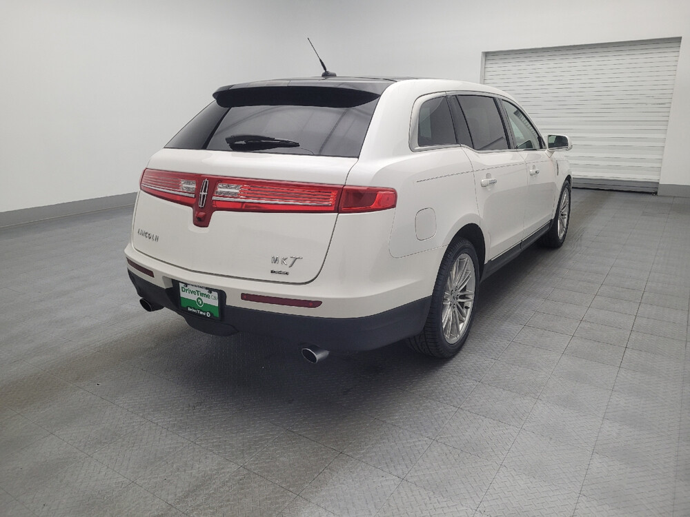 2013 Lincoln MKT in Hialeah, FL 33014 - 2466085 9