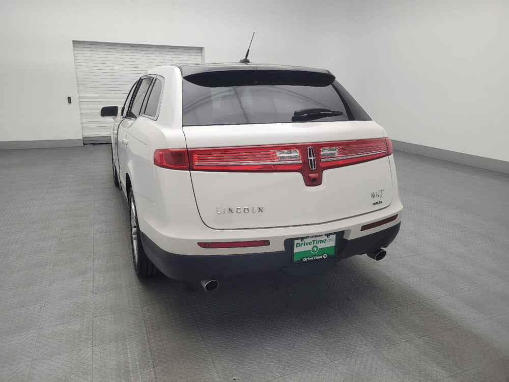 2013 Lincoln MKT in Hialeah, FL 33014 - 2466085 6