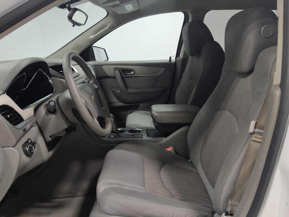 2017 Chevrolet Traverse in Columbus, OH 43231 - 2466145 17