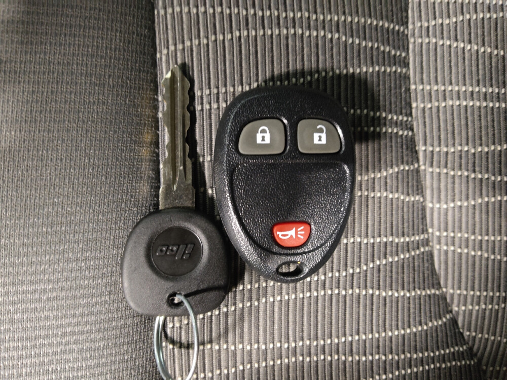 2017 Chevrolet Traverse in Columbus, OH 43231 - 2466145 32