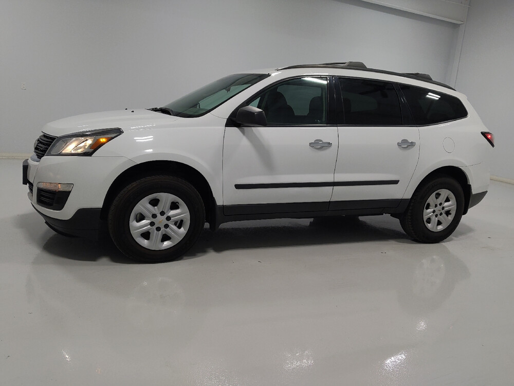 2017 Chevrolet Traverse in Columbus, OH 43231 - 2466145 2