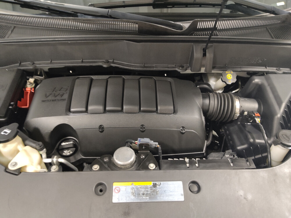 2017 Chevrolet Traverse in Columbus, OH 43231 - 2466145 30