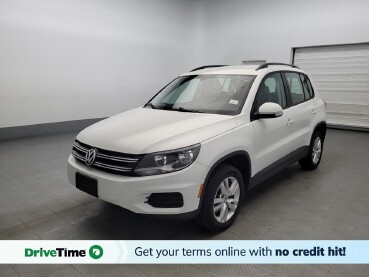 2017 Volkswagen Tiguan in Williamstown, NJ 8094
