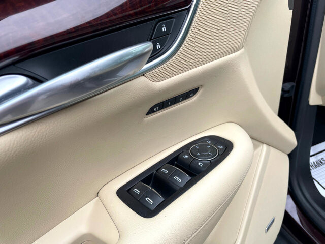 2017 Cadillac XT5 in Baltimore, MD 21225 - 2466442 38