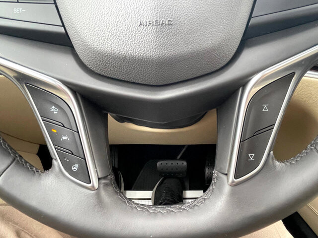 2017 Cadillac XT5 in Baltimore, MD 21225 - 2466442 46