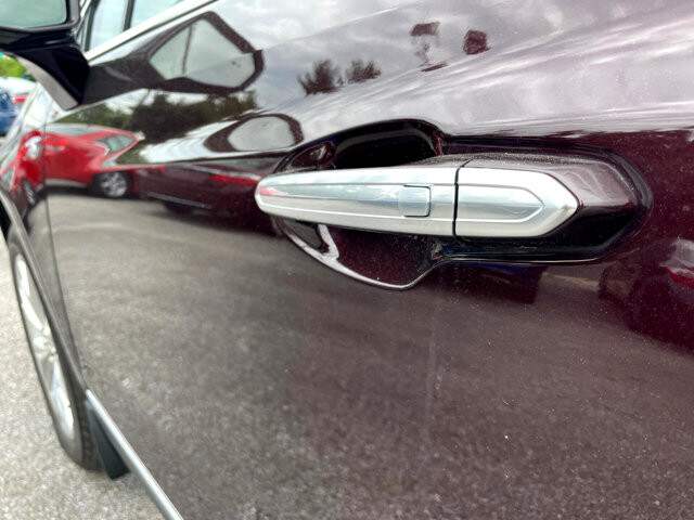 2017 Cadillac XT5 in Baltimore, MD 21225 - 2466442 13