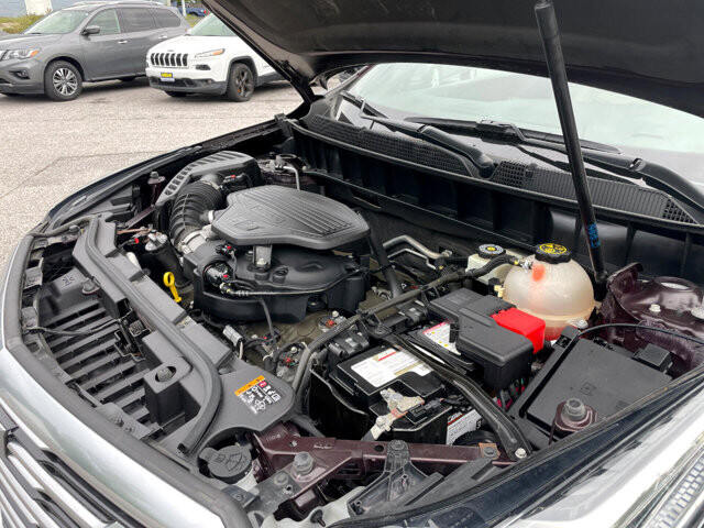 2017 Cadillac XT5 in Baltimore, MD 21225 - 2466442 14