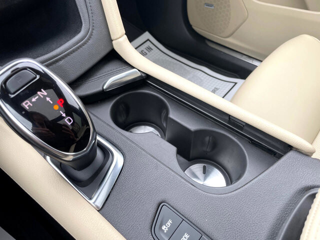 2017 Cadillac XT5 in Baltimore, MD 21225 - 2466442