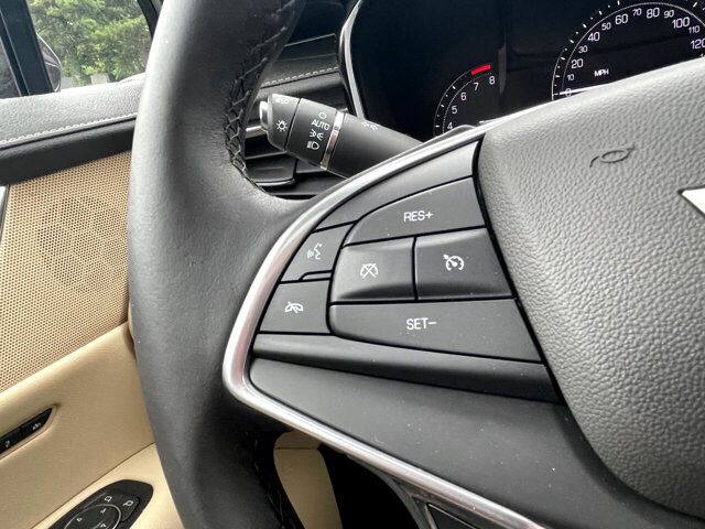 2017 Cadillac XT5 in Baltimore, MD 21225 - 2466442 44