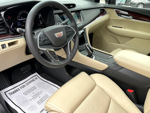 2017 Cadillac XT5 in Baltimore, MD 21225 - 2466442 41