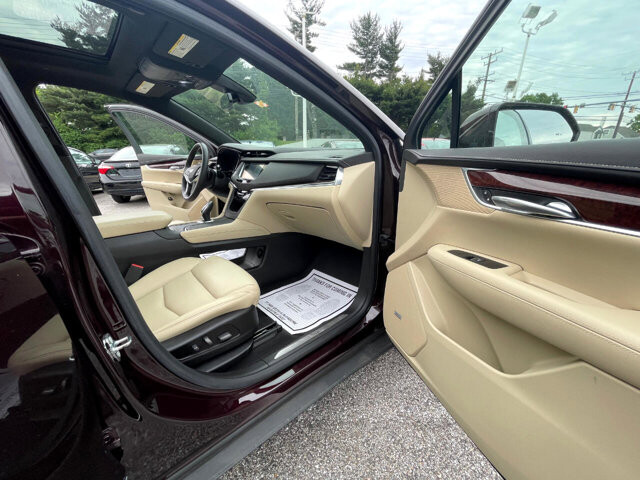 2017 Cadillac XT5 in Baltimore, MD 21225 - 2466442 22