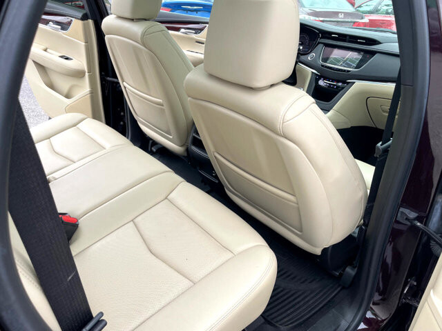 2017 Cadillac XT5 in Baltimore, MD 21225 - 2466442 30