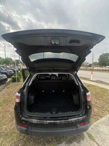 2018 Jeep Compass in Longwood, FL 32750 - 2467102 10