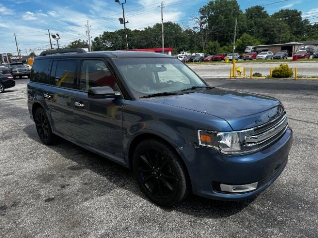 2019 Ford Flex in Indianapolis, IN 46222-4002 - 2467315 3