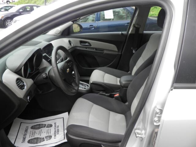 2015 Chevrolet Cruze in Barton, MD 21521 - 2467326 2