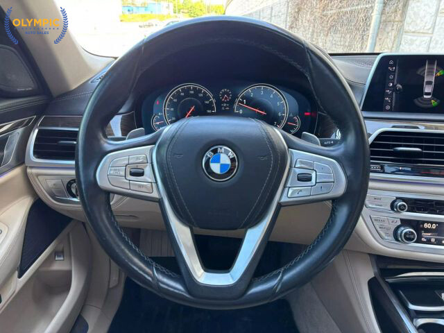 2016 BMW 740i in Decatur, GA 30032 - 2467336 24