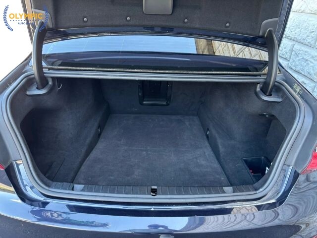 2016 BMW 740i in Decatur, GA 30032 - 2467336 54