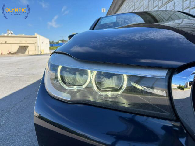 2016 BMW 740i in Decatur, GA 30032 - 2467336 5