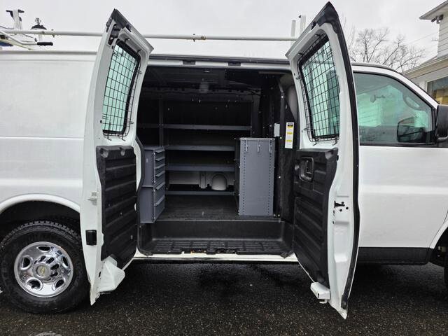 2012 Chevrolet Express 2500 in Blauvelt, NY 10913 - 2467346 47