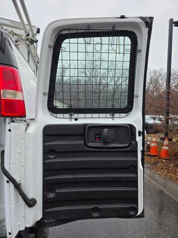 2012 Chevrolet Express 2500 in Blauvelt, NY 10913 - 2467346 33