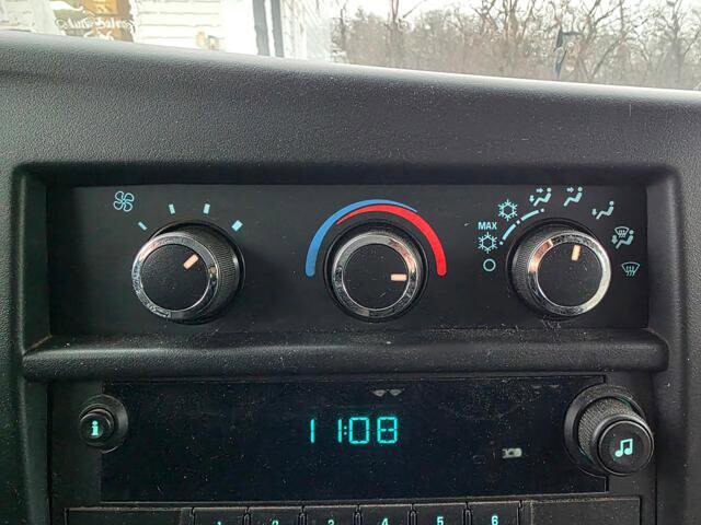 2012 Chevrolet Express 2500 in Blauvelt, NY 10913 - 2467346 18