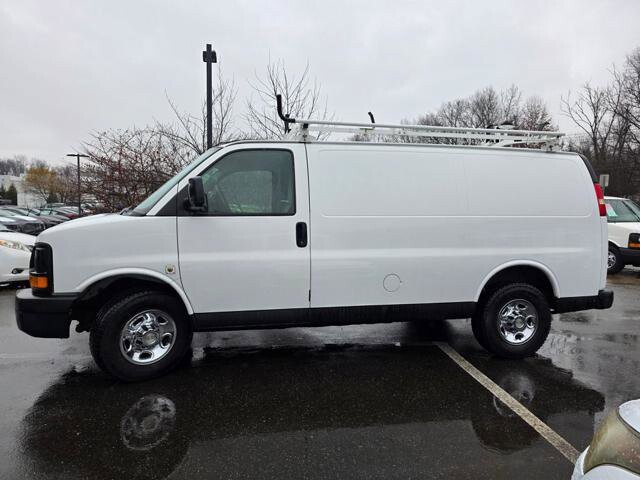 2012 Chevrolet Express 2500 in Blauvelt, NY 10913 - 2467346 4