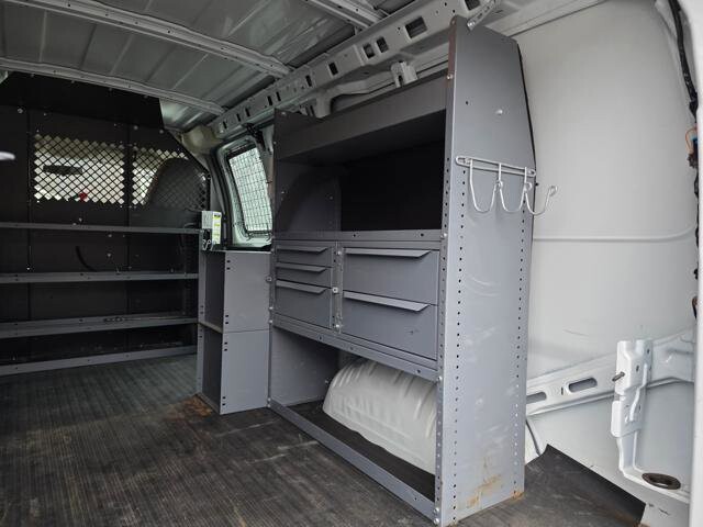 2012 Chevrolet Express 2500 in Blauvelt, NY 10913 - 2467346 36