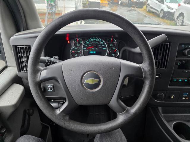 2012 Chevrolet Express 2500 in Blauvelt, NY 10913 - 2467346 13