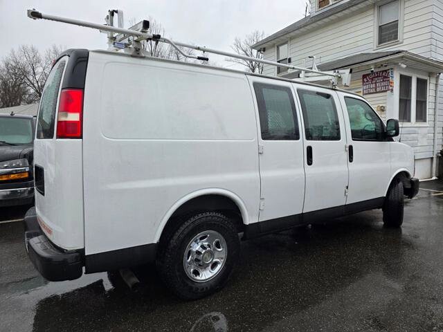 2012 Chevrolet Express 2500 in Blauvelt, NY 10913 - 2467346 7