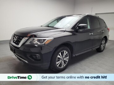 2019 Nissan Pathfinder in Riverside, CA 92504