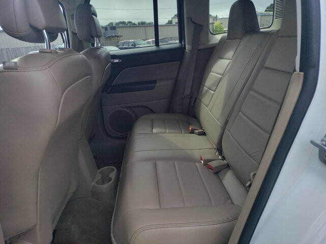 2015 Jeep Patriot in North Little Rock, AR 72117-1620 - 2468486 4