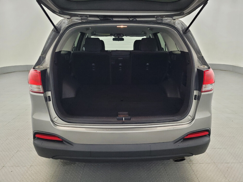 2017 Kia Sorento in Woodbridge, VA 22191 - 2468504 29