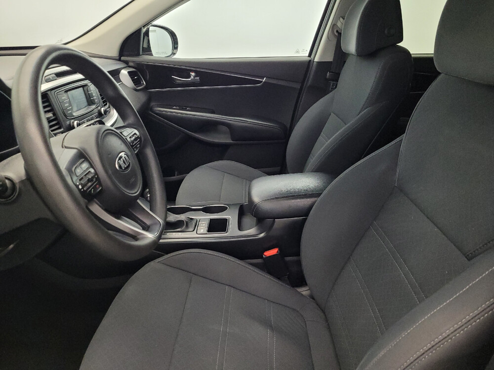 2017 Kia Sorento in Woodbridge, VA 22191 - 2468504 17