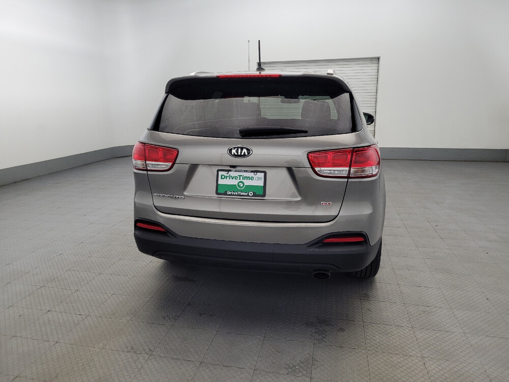 2017 Kia Sorento in Woodbridge, VA 22191 - 2468504 7
