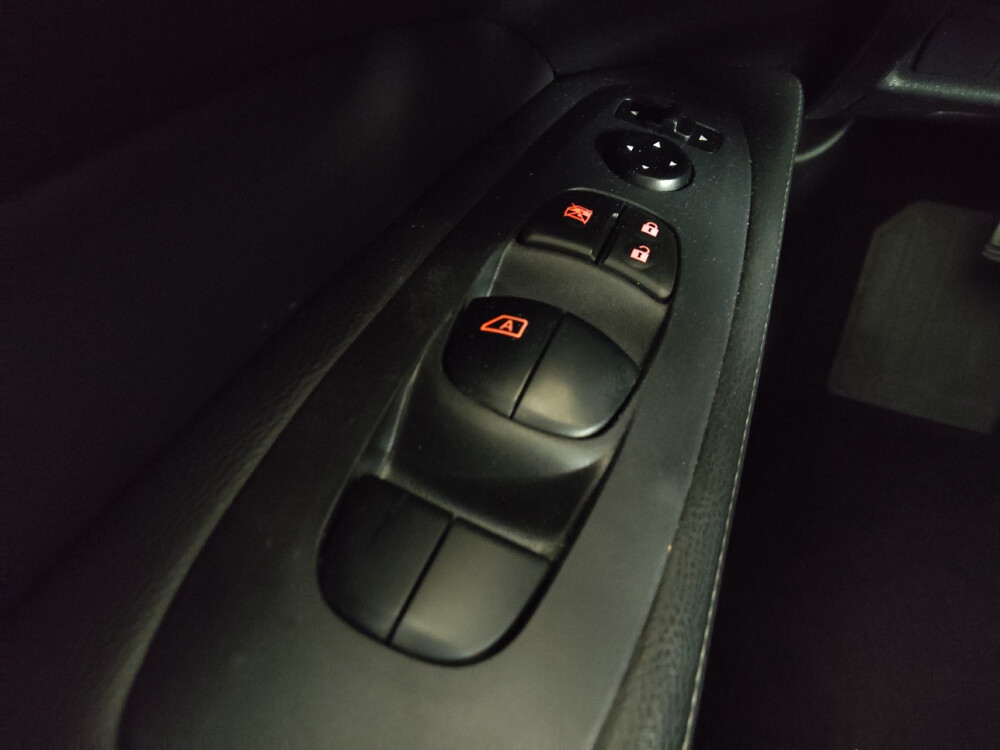 2019 Nissan Pathfinder in Jackson, MS 39211 - 2468526 27