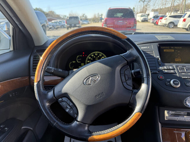 2002 INFINITI Q45 in Hickory, NC 28602-5144 - 2468914 10