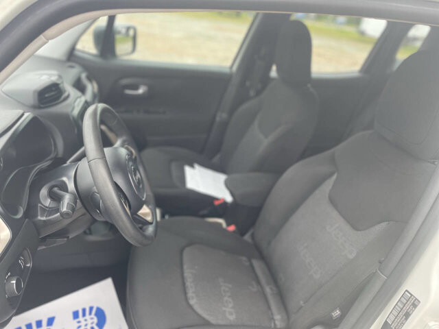 2016 Jeep Renegade in Hickory, NC 28602-5144 - 2468919 10