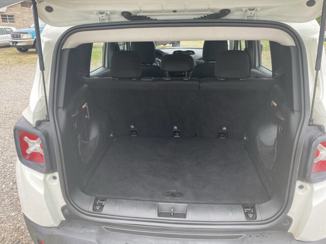 2016 Jeep Renegade in Hickory, NC 28602-5144 - 2468919 9