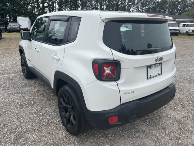 2016 Jeep Renegade in Hickory, NC 28602-5144 - 2468919 7