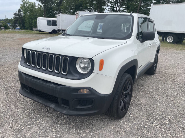 2016 Jeep Renegade in Hickory, NC 28602-5144 - 2468919 3