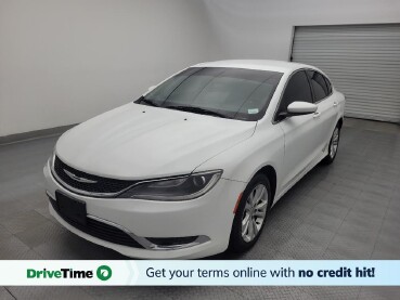 2015 Chrysler 200 in Live Oak, TX 78233