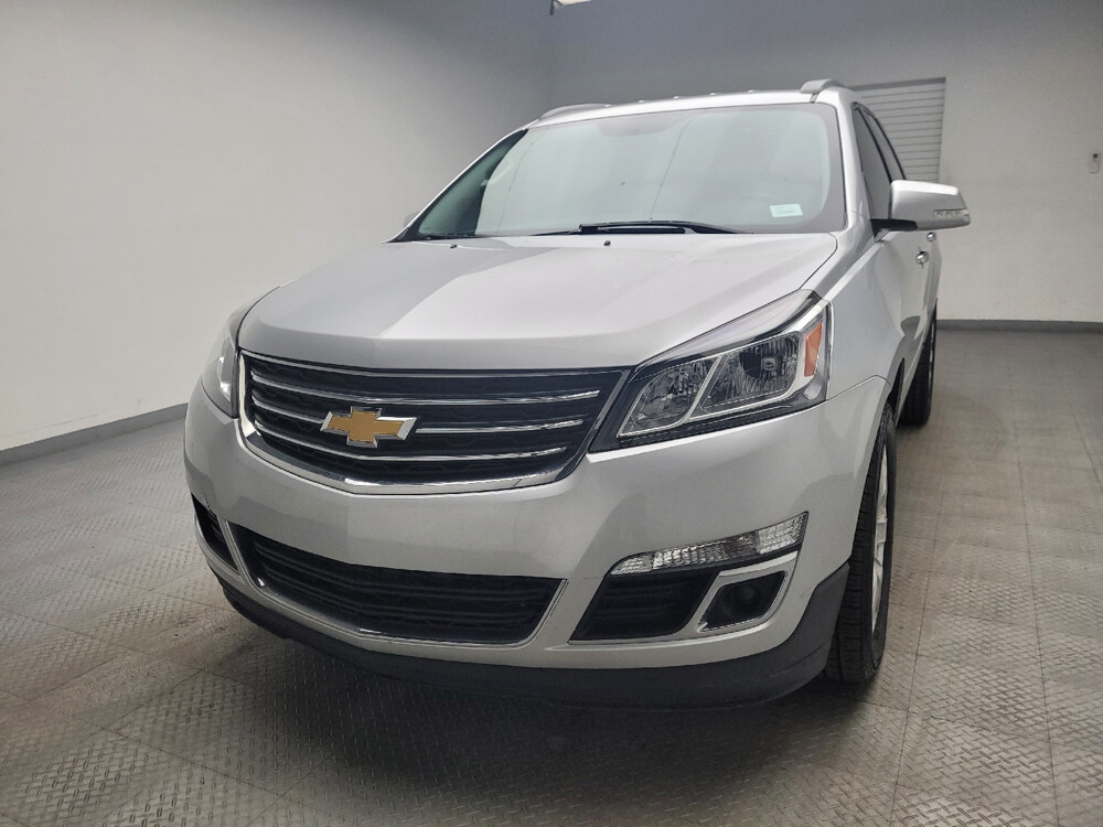 2017 Chevrolet Traverse in Taylor, MI 48180 - 2469037 15